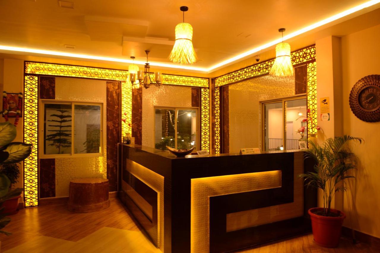 Jaldapara Forest Tourist Lodge Jftl Madari Hat Buitenkant foto