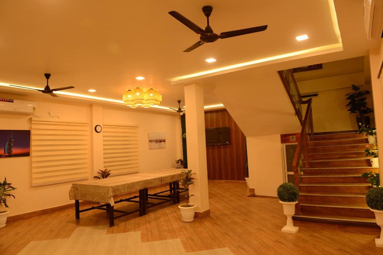 Jaldapara Forest Tourist Lodge Jftl Madari Hat Buitenkant foto
